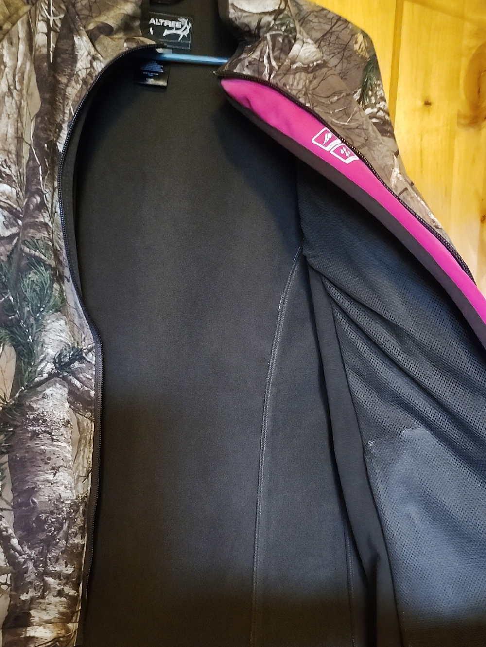 Realtree Hunting Jacket - NWOT - Picture 8 of 13